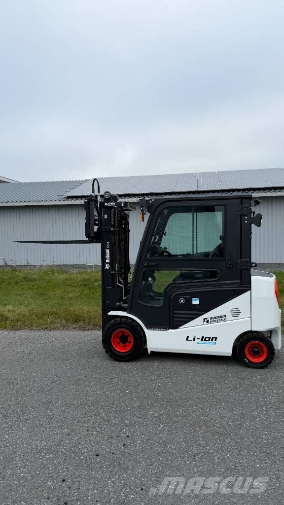 Bobcat B35NS Li-ion sähkötrukki Električni viličari