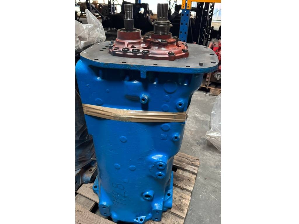 Ford 7810 Transmission