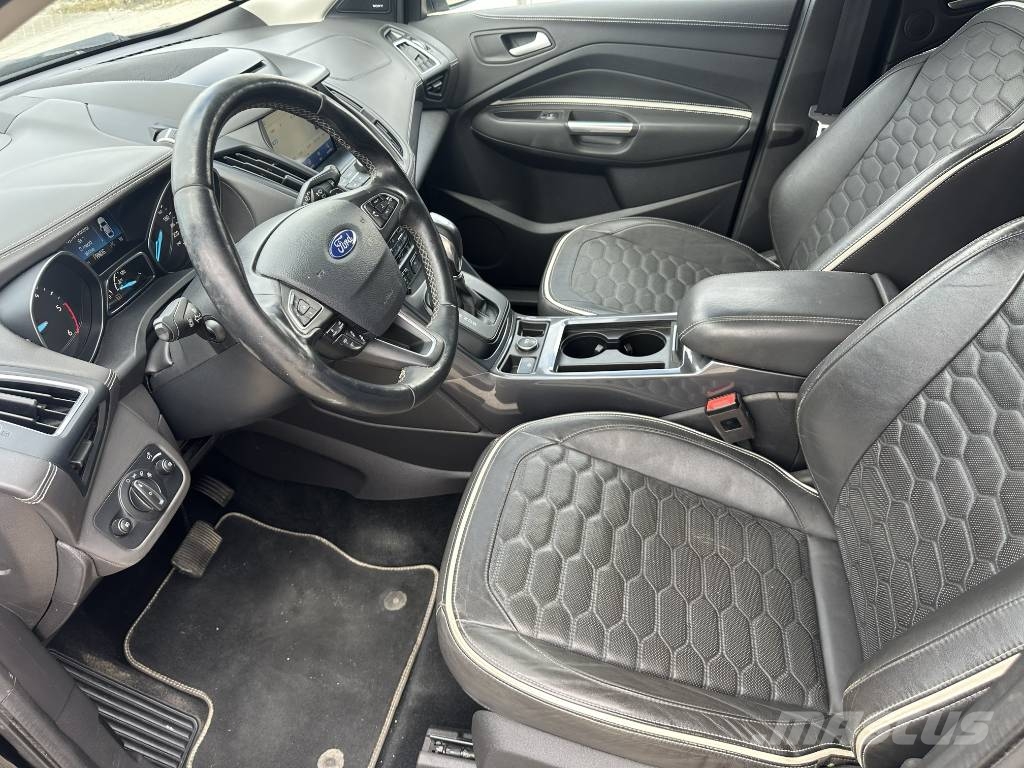 Ford Kuga 2,0 TDCi 180 Vignale aut. AWD Van 5d Voiture