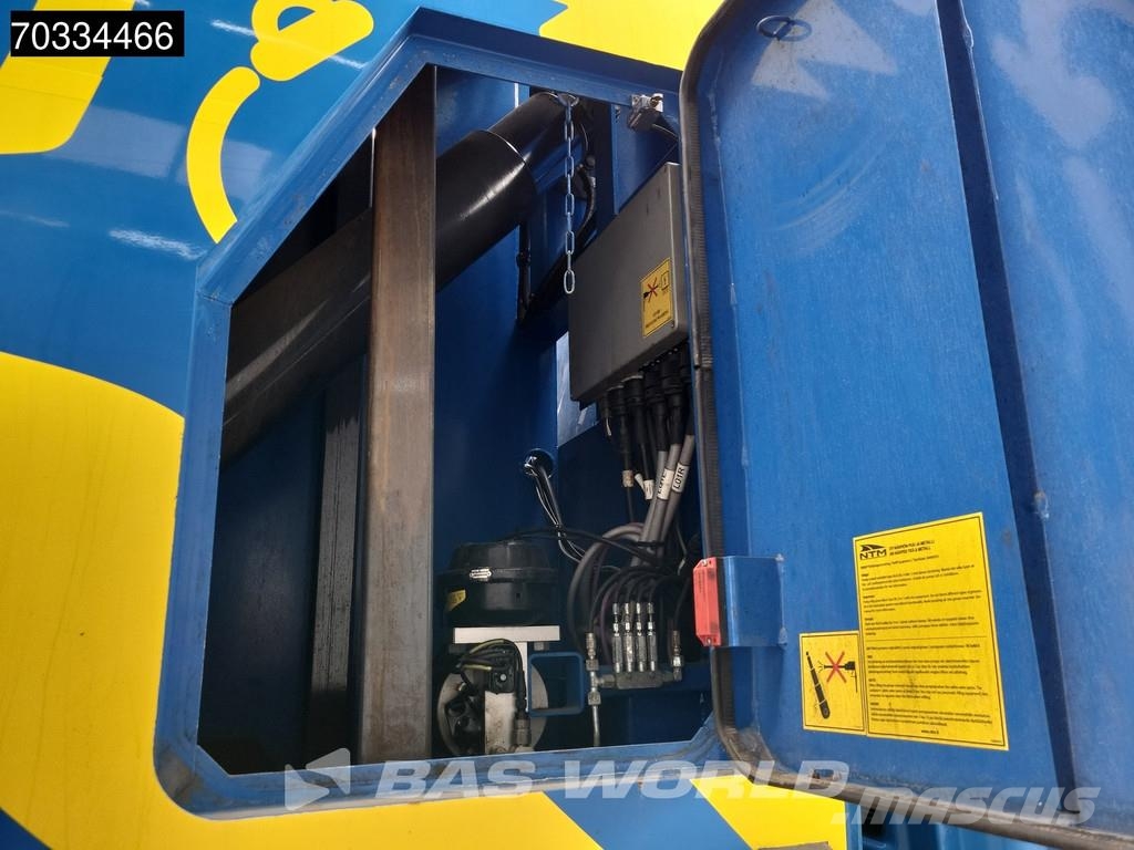 Scania P340 P 6X2 CNG ENGINE! 20m3 NTM garbage truck stee Camiones de basura