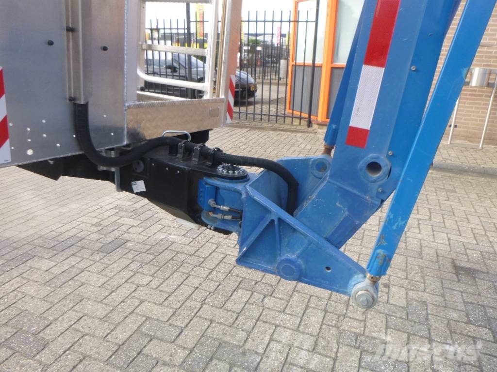 Teupen LEO 36T Teleskopske podizne platforme