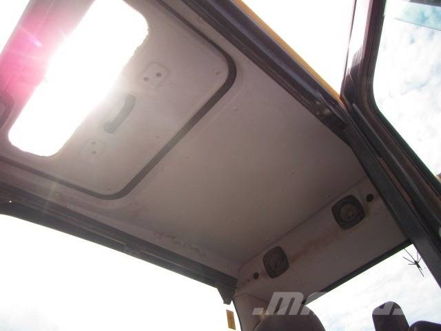 Komatsu PC120-8 履带挖掘机