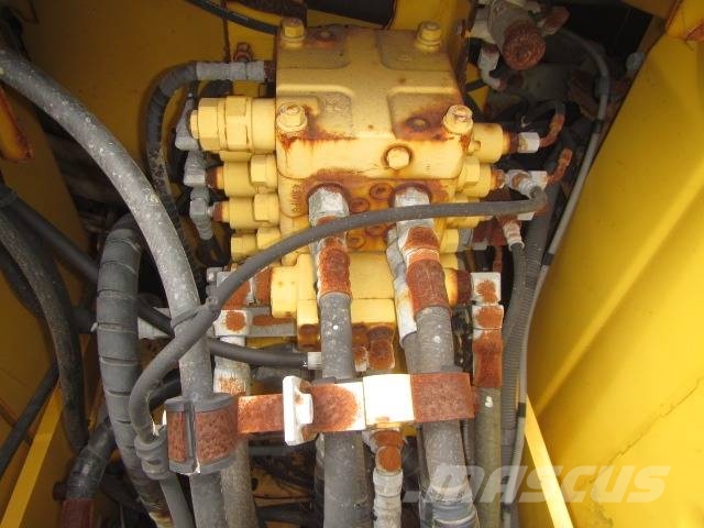 Komatsu PC120-8 履带挖掘机