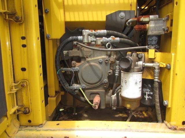 Komatsu PC120-8 履带挖掘机