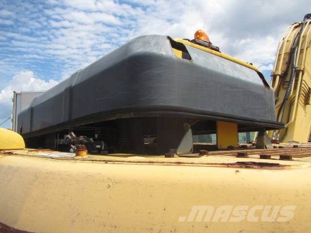 Komatsu PC120-8 履带挖掘机