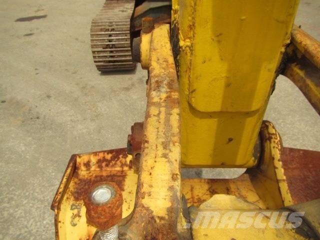 Komatsu PC120-8 履带挖掘机