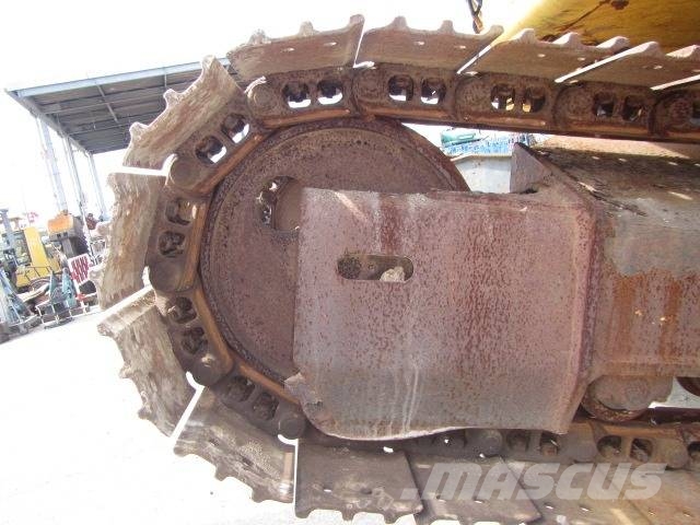 Komatsu PC120-8 履带挖掘机