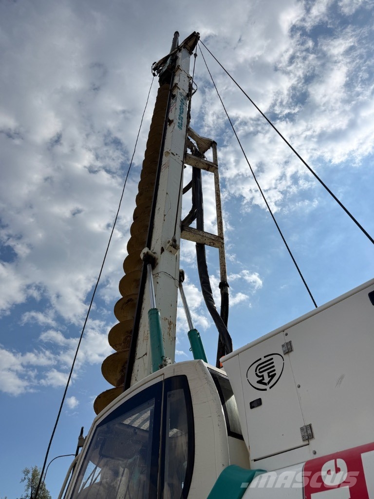 Casagrande B 125 XP مثاقيب ثقيلة