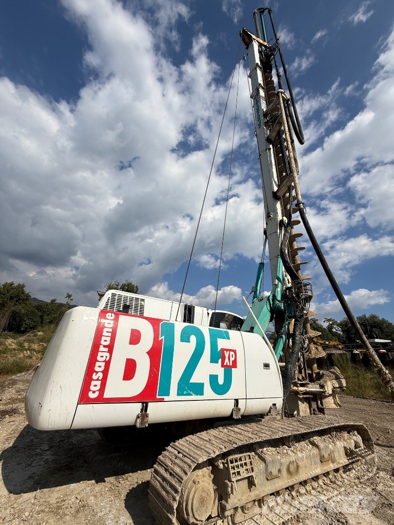 Casagrande B 125 XP مثاقيب ثقيلة