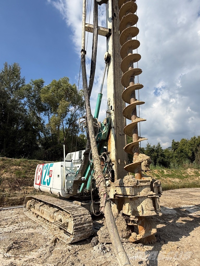 Casagrande B 125 XP مثاقيب ثقيلة