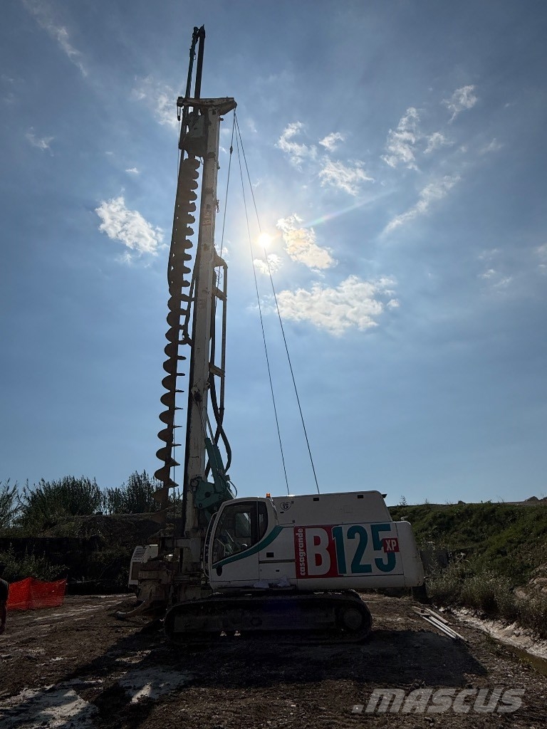 Casagrande B 125 XP مثاقيب ثقيلة