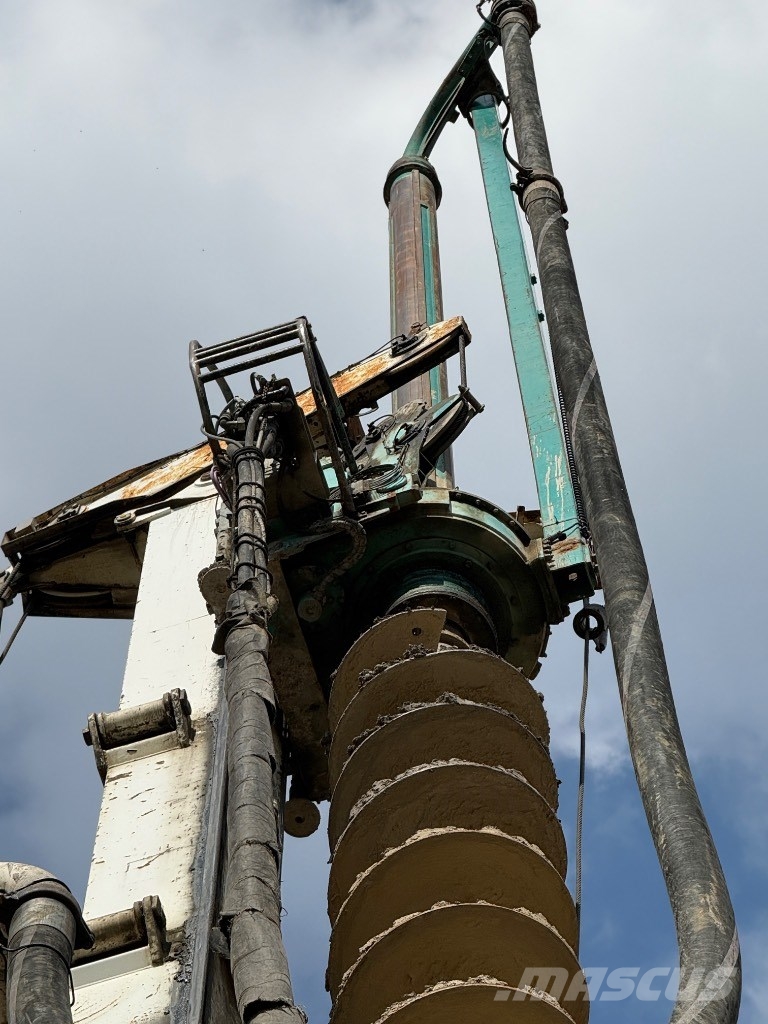 Casagrande B 125 XP مثاقيب ثقيلة