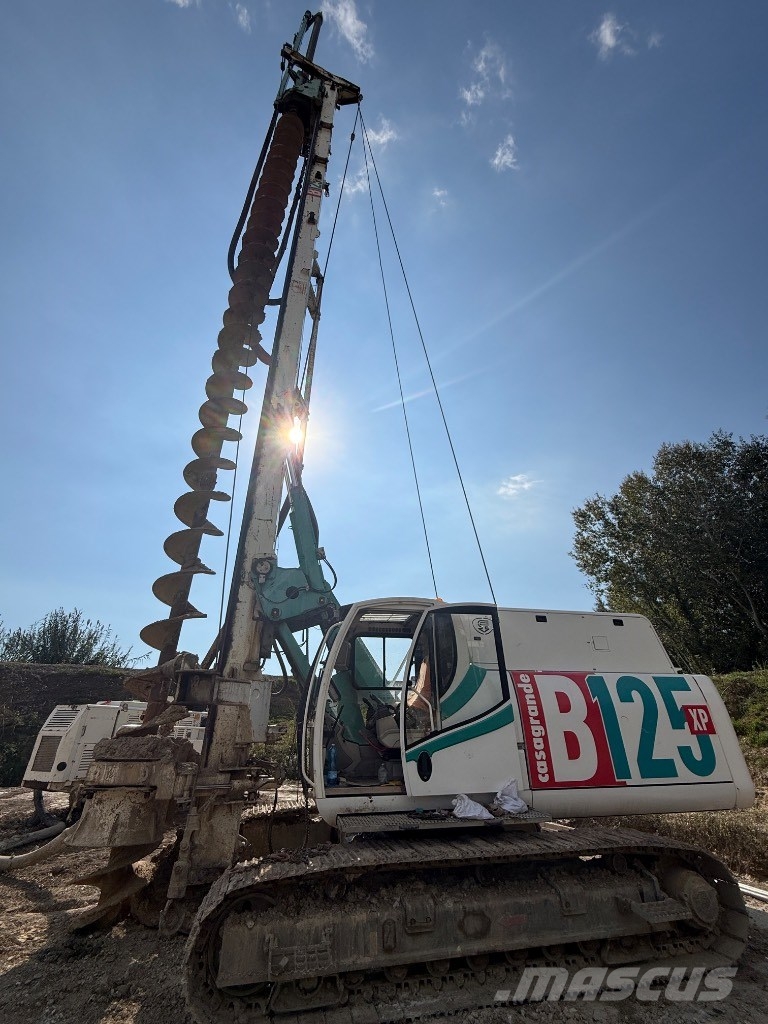 Casagrande B 125 XP مثاقيب ثقيلة