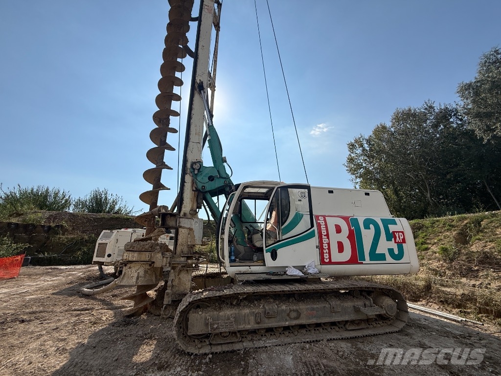 Casagrande B 125 XP مثاقيب ثقيلة