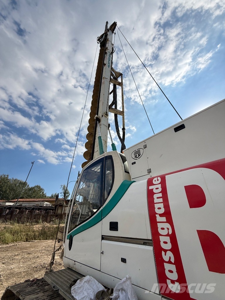 Casagrande B 125 XP مثاقيب ثقيلة