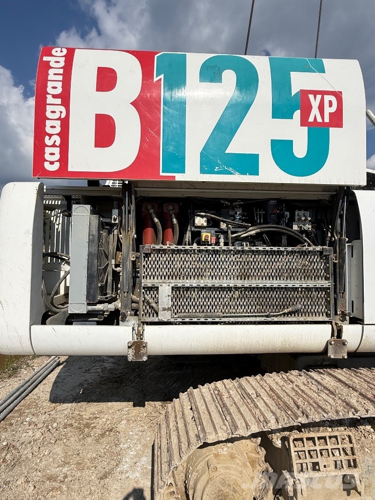Casagrande B 125 XP مثاقيب ثقيلة