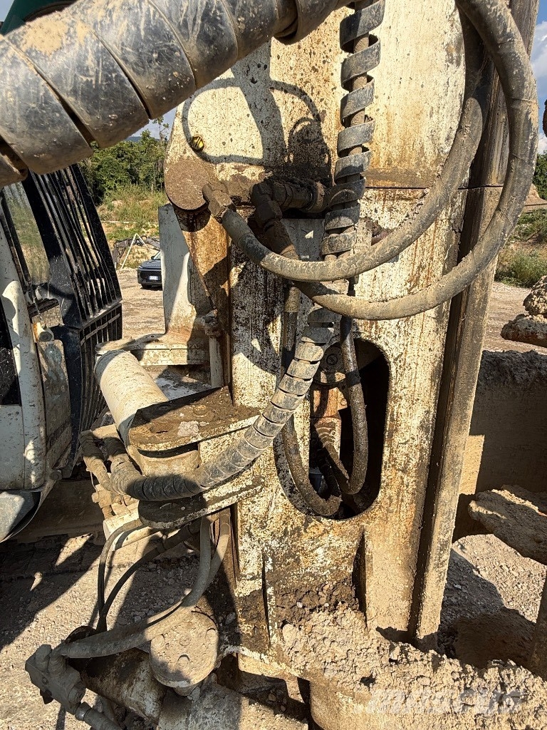 Casagrande B 125 XP مثاقيب ثقيلة
