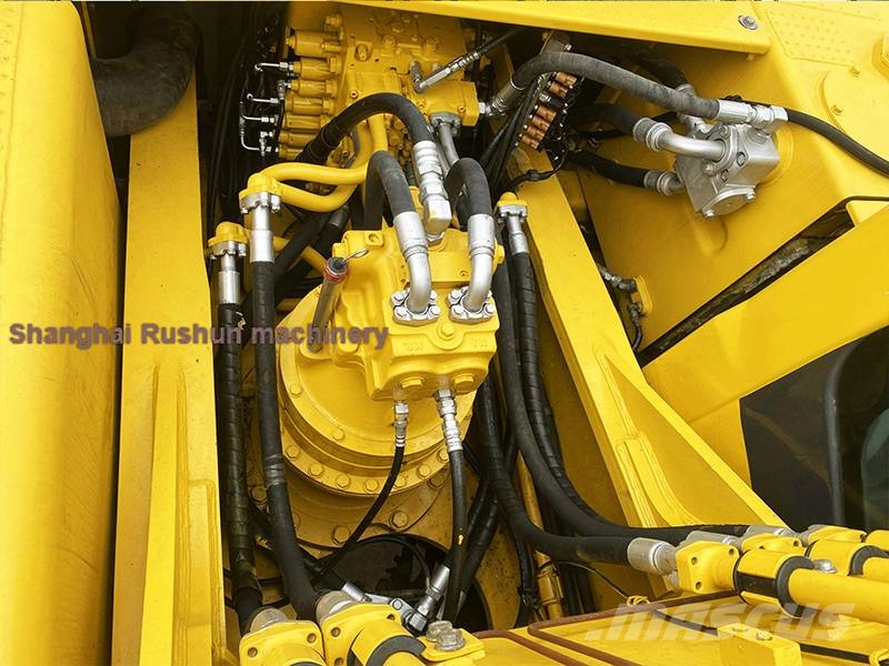 Komatsu PC 450-8 대형 굴삭기 29톤 이상
