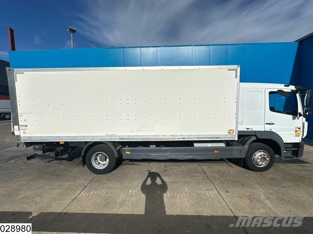 Mercedes-Benz Atego 1318 EURO 6, ACC, Palfinger Bakwagens met gesloten opbouw