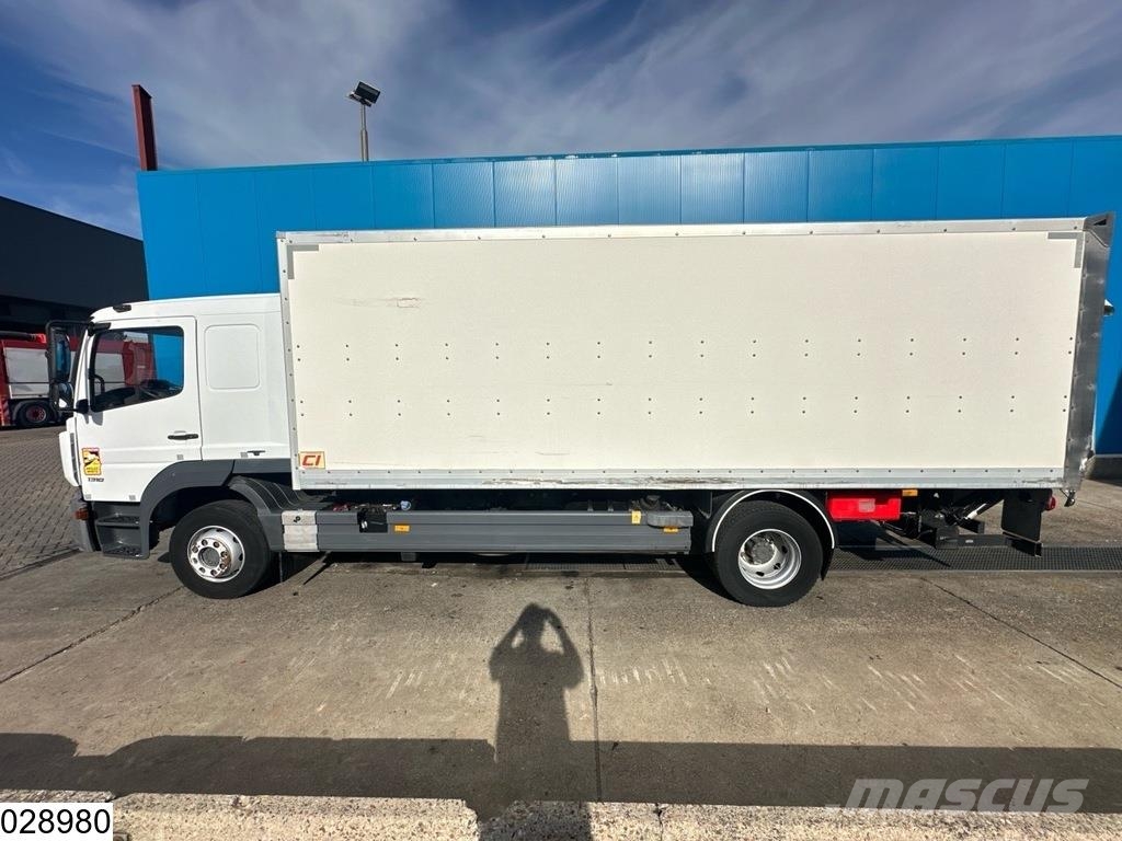 Mercedes-Benz Atego 1318 EURO 6, ACC, Palfinger Bakwagens met gesloten opbouw