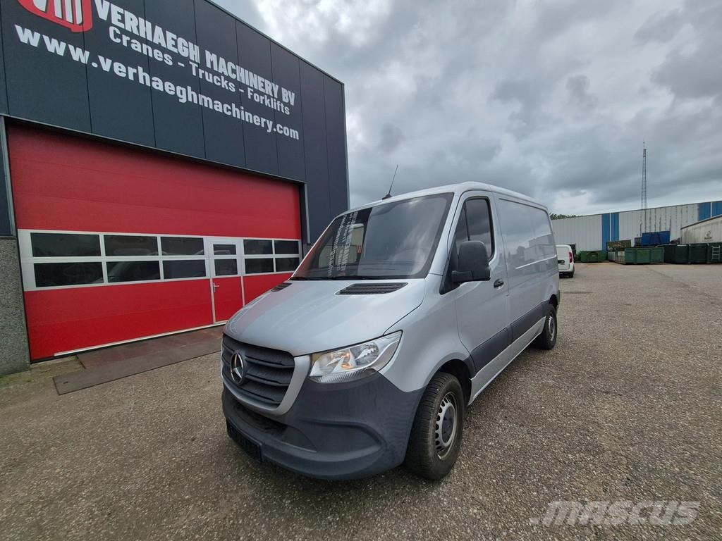 Mercedes-Benz Sprinter 211 Vehículos de caha cerrada