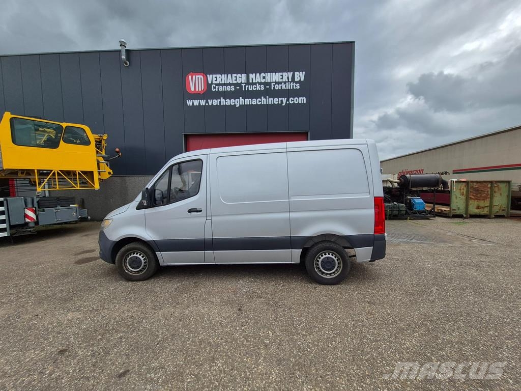 Mercedes-Benz Sprinter 211 Vehículos de caha cerrada