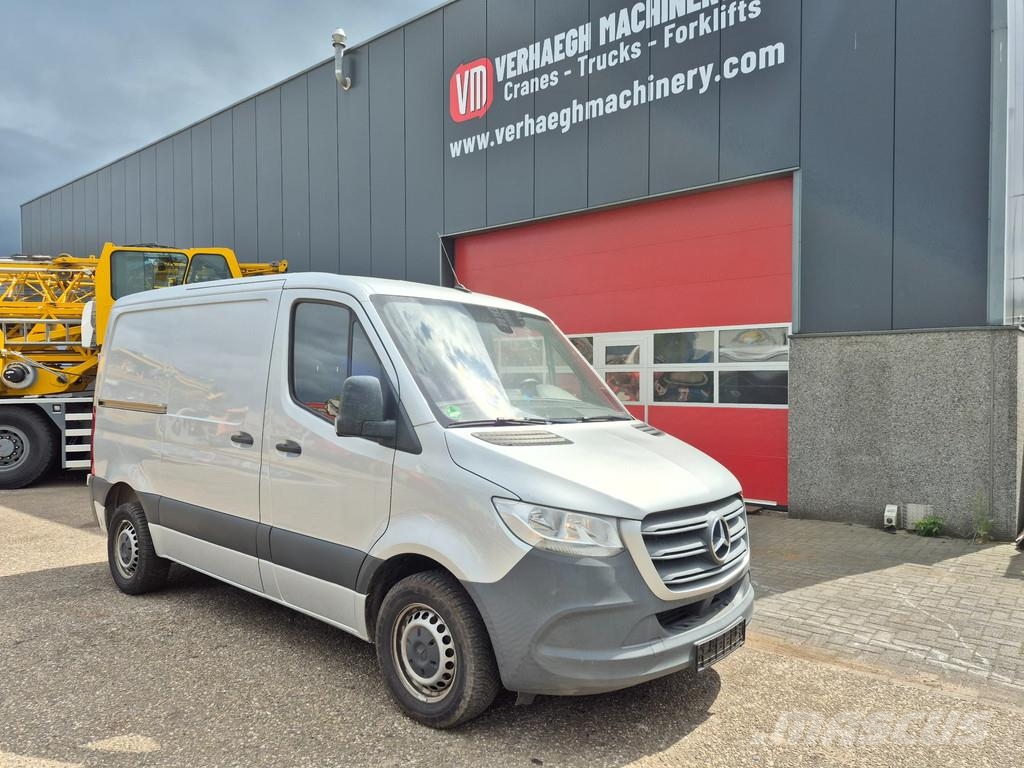 Mercedes-Benz Sprinter 211 Vehículos de caha cerrada