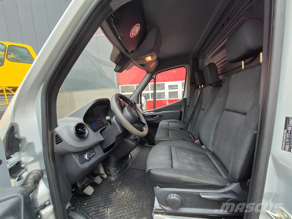 Mercedes-Benz Sprinter 211 Vehículos de caha cerrada