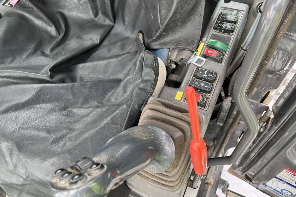 Hitachi ZX 250 Bandgrävare