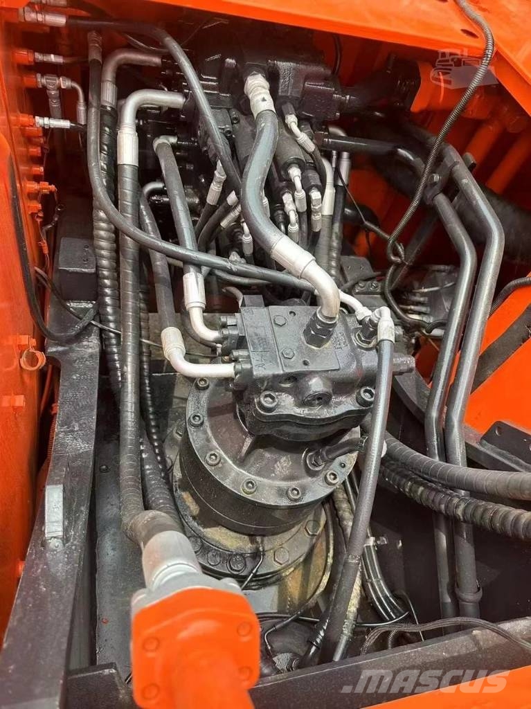 Doosan DX 300 LC 大型油圧ショベル12t以上(パワーショベル・ユンボ)