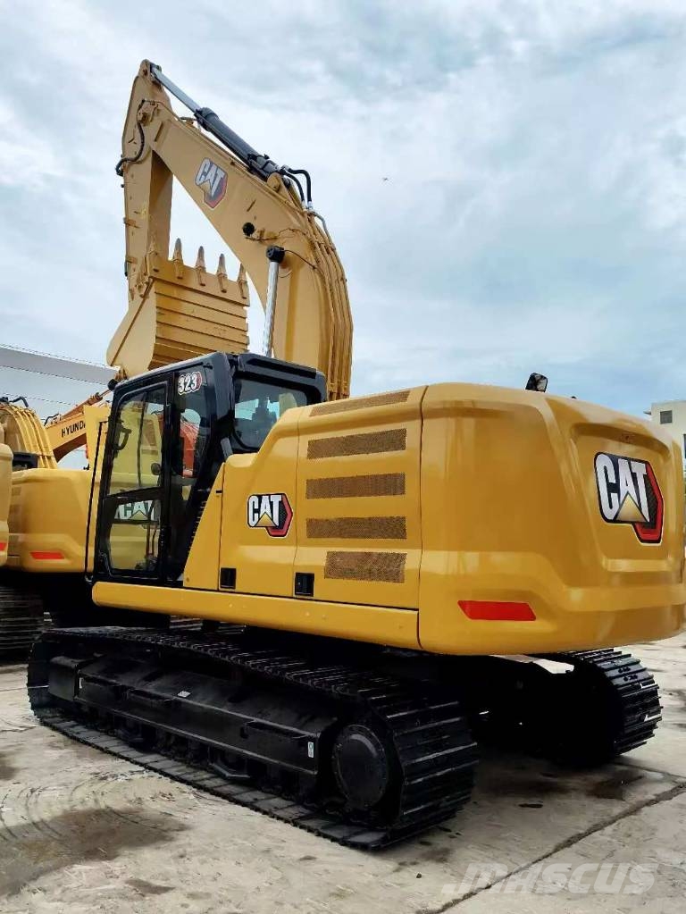 CAT 323 Raupenbagger