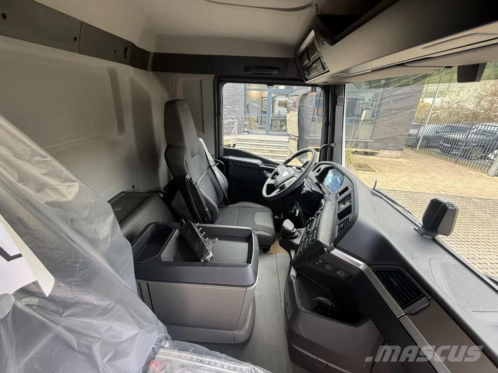MAN TGS 33.440 MAN TGS 33.440 6x6 Euro6e Hyva - Hiab M Hook lift trucks