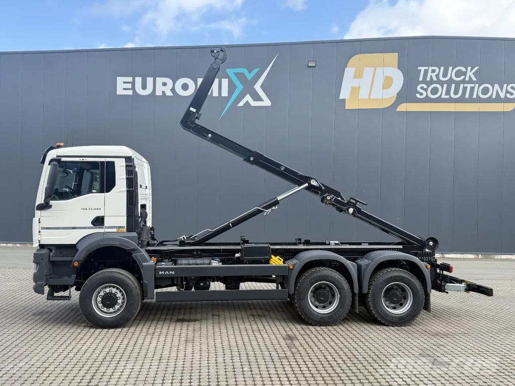 MAN TGS 33.440 MAN TGS 33.440 6x6 Euro6e Hyva - Hiab M Hook lift trucks