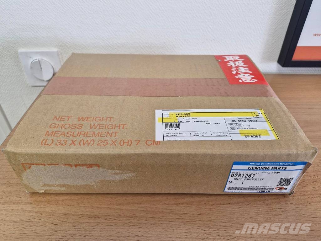 Hitachi CONTROLLER / ZX140W-3 / 9281267 Elektronika