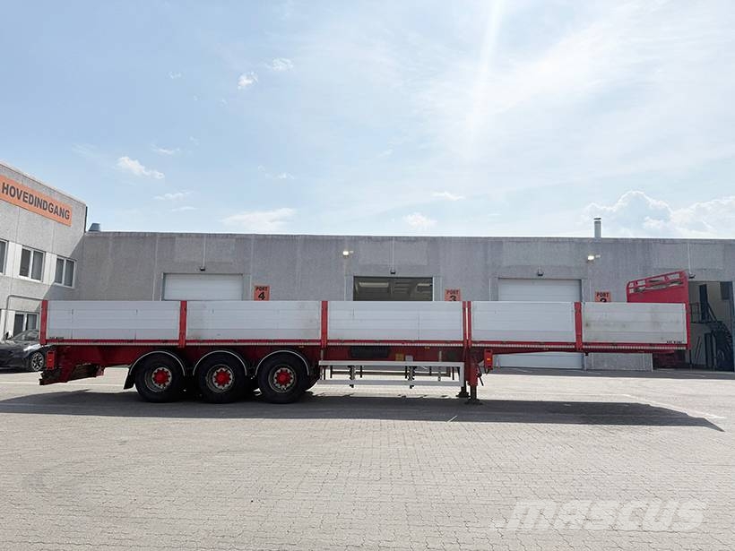 Kel-Berg 3 axle Extendable / Ausziehbarer auflieger Pritschenauflieger