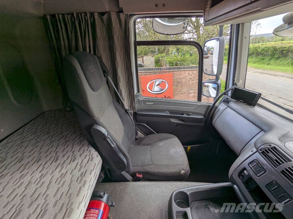 DAF CF 400 Sadulveokid