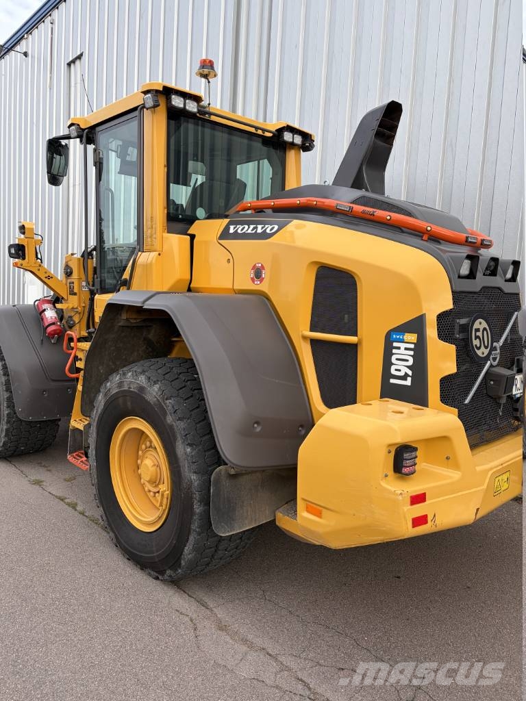 Volvo L 90 H لوادر بعجل