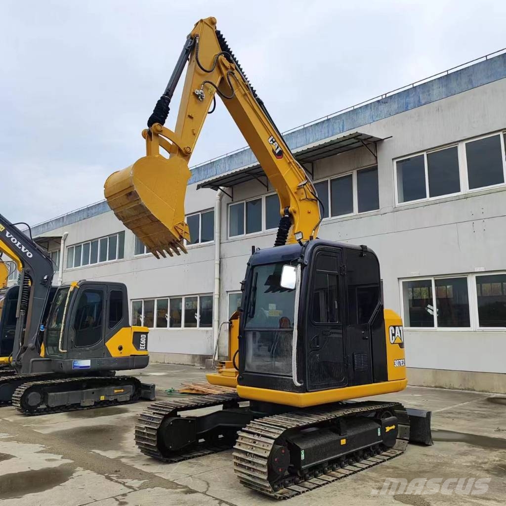 CAT 307E2 Pelle sur chenilles