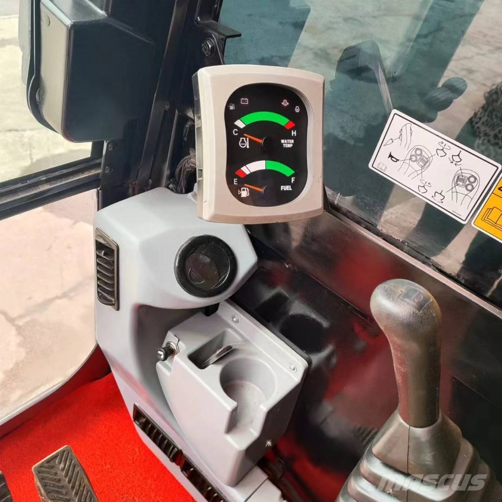 CAT 307E2 Pelle sur chenilles
