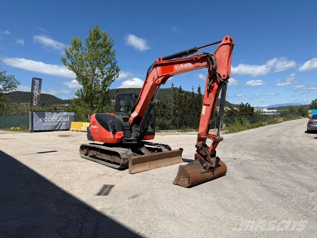 Kubota KX 080-4 中型挖掘机