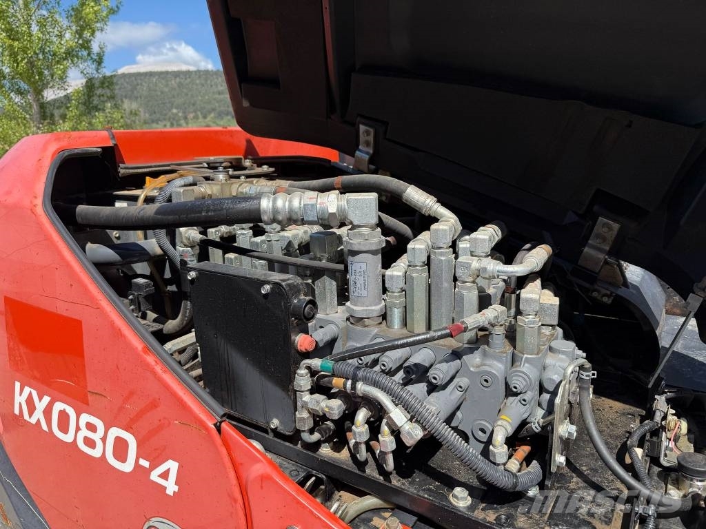 Kubota KX 080-4 中型挖掘机