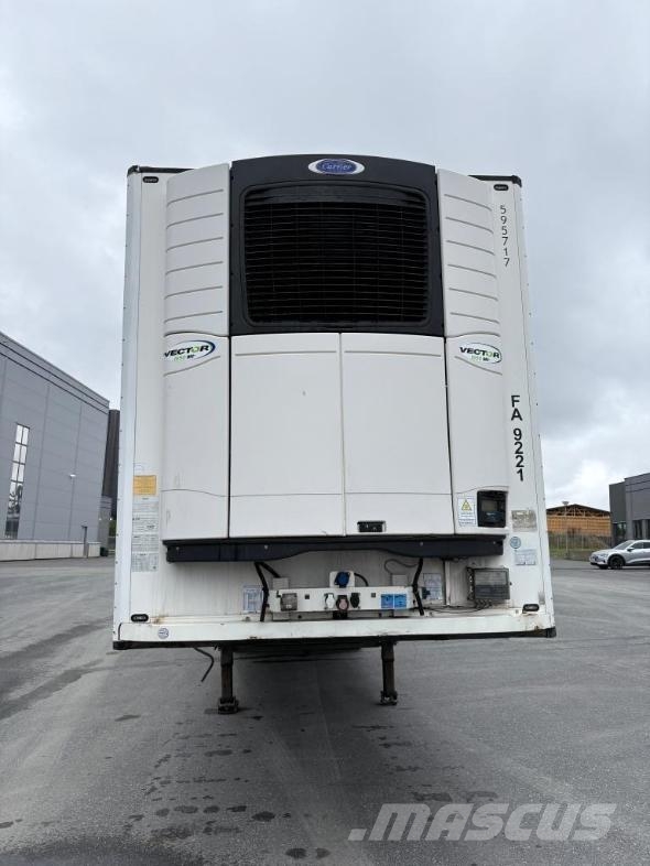 Schmitz Cargobull Trailer Reefer Flower Width & Dual Temp & Double S Semirimorchi a temperatura controllata