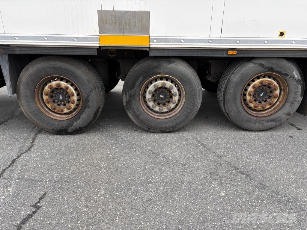 Schmitz Cargobull Trailer Reefer Flower Width & Dual Temp & Double S Semirimorchi a temperatura controllata