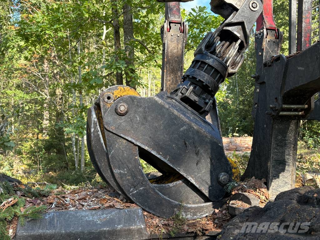 Komatsu 875 Kuormatraktorit