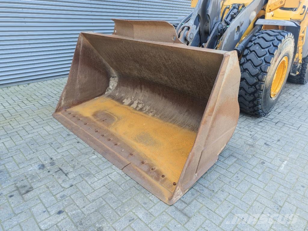 Volvo L90F 40 KMH BSS Wage! Naudoti ratiniai krautuvai