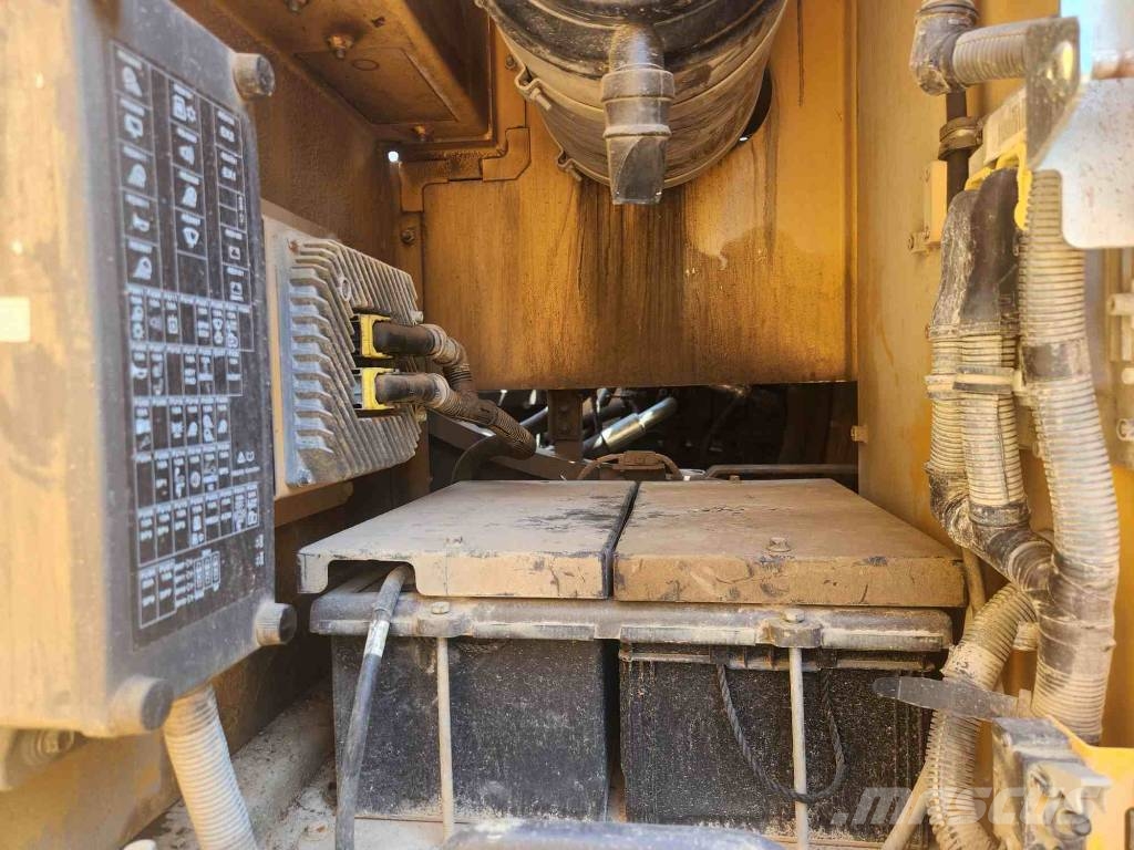Volvo EC 300 E Bageri guseničari