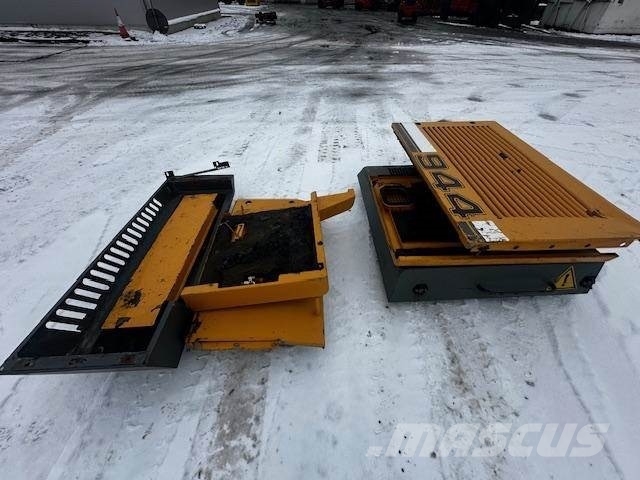 Liebherr R 944 C BODY COMPLET Alusta ja jousitus