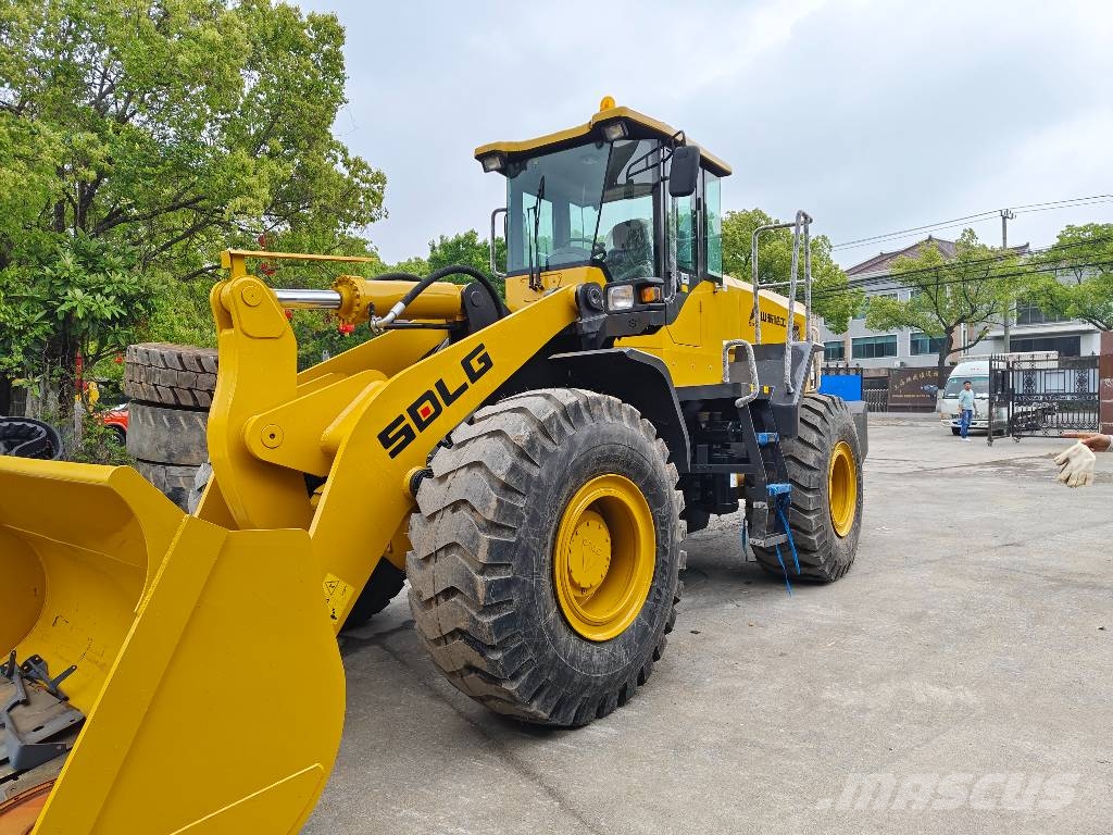SDLG L 958 F 輪胎式裝載機