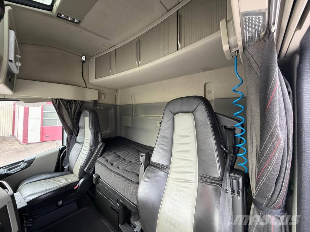 Volvo FH 540 6X4 Lyftbar Tandem Sattelzugmaschinen