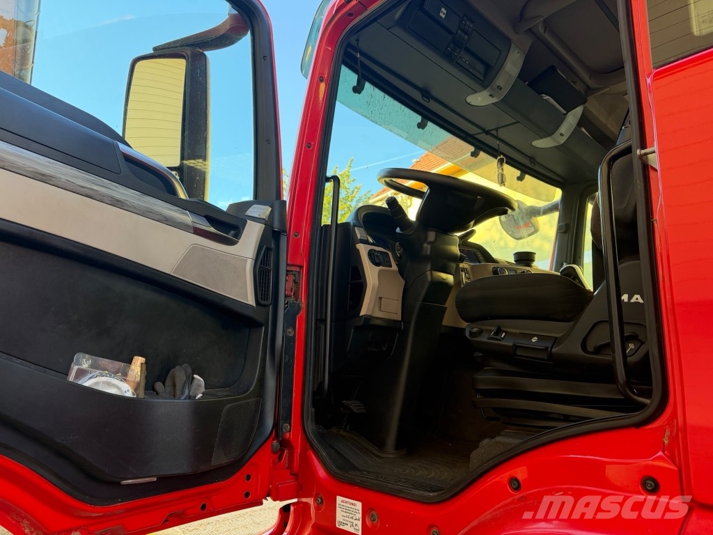 MAN TGS 25.510 Wood chippers